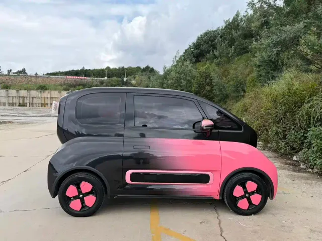 Baojun KiWi EV — Фото автомобиля 11