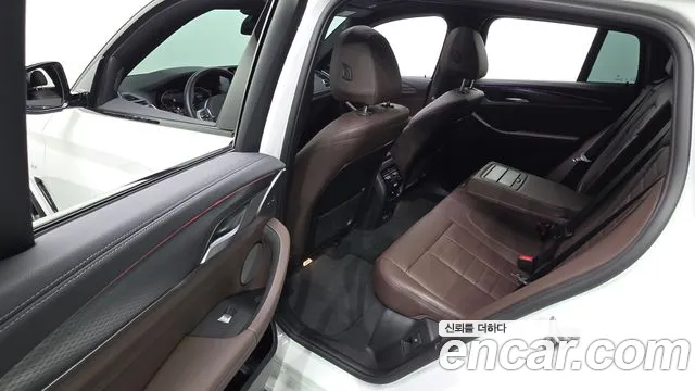 BMW X4 xDrive20i M Sport Pro Special Edition — Фото автомобиля 11