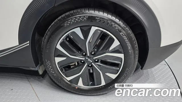 Kia EV6 — Фото автомобиля 21