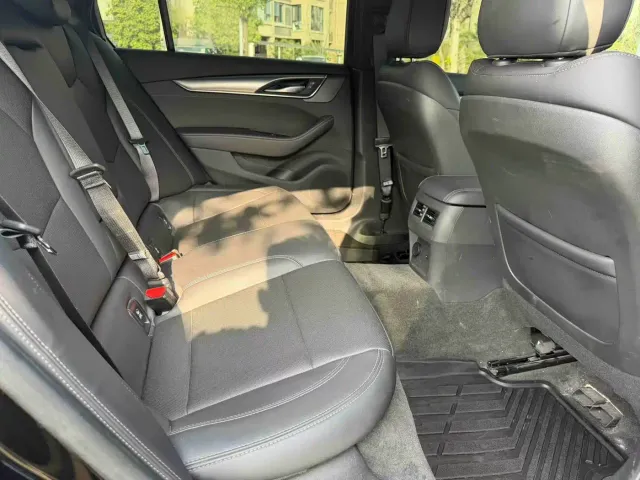 Cadillac CT5 — Фото автомобиля 6
