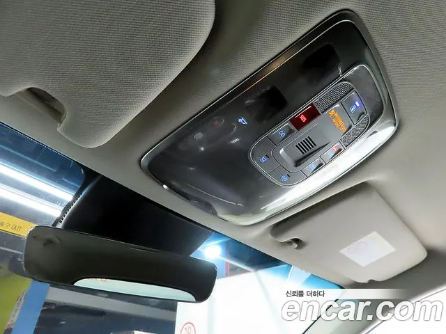 Genesis GV70 — Фото автомобиля 16