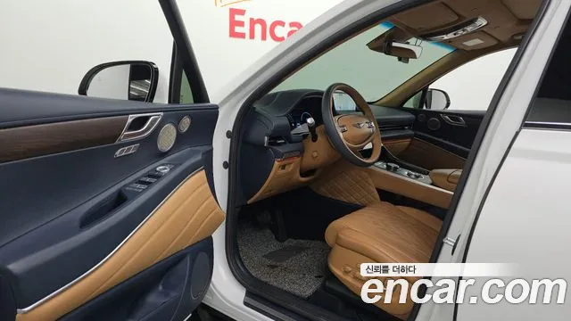Genesis GV80 — Фото автомобиля 15