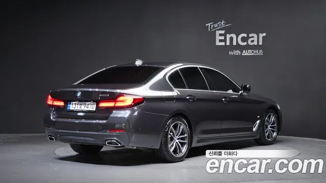 BMW 5-Series — Фото автомобиля 2
