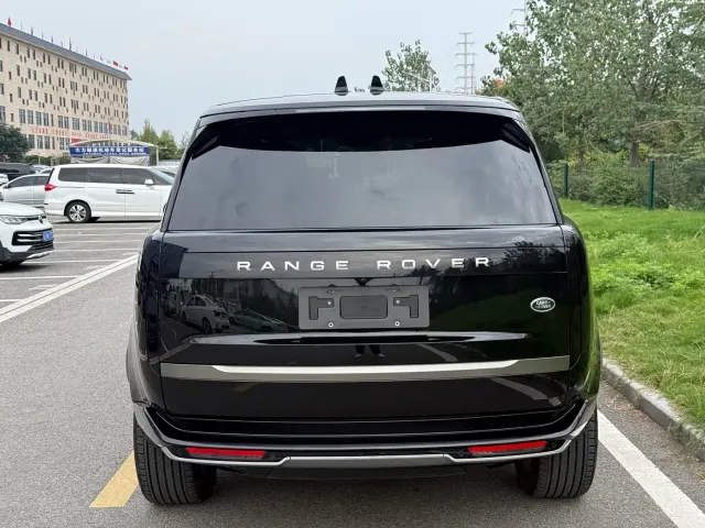 Land Rover Range Rover — Фото автомобиля 14