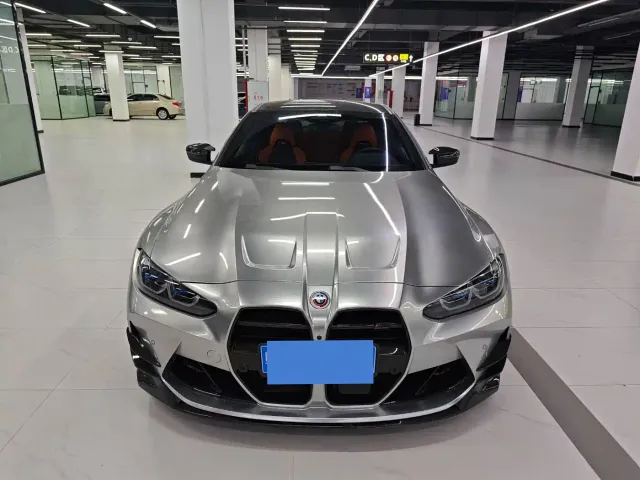 BMW M4 — Фото автомобиля 2