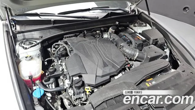 Hyundai Grandeur Grandeur (GN7) 3.5 LPG 2WD (Такси) — Фото автомобиля 6