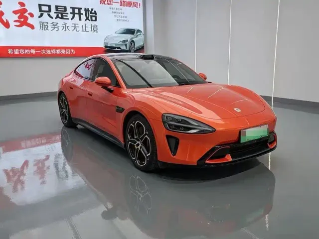 Xiaomi SU7 — Фото автомобиля 2