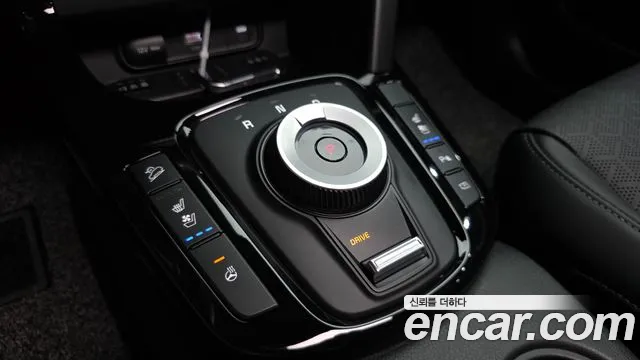 Kia Seltos Бензин 1.6 турбо 2WD — Фото автомобиля 8
