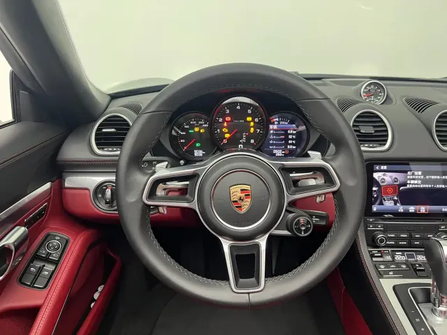 Porsche 718 — Фото автомобиля 14