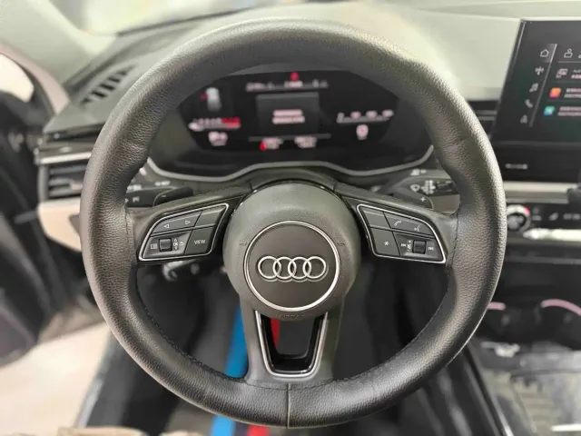 Audi A4 — Фото автомобиля 9