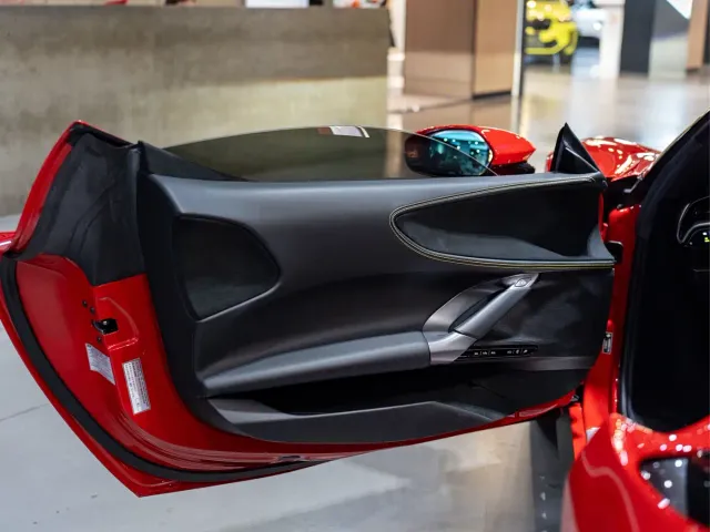 Ferrari SF90 — Фото автомобиля 22