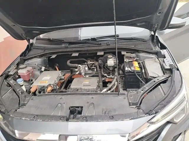 Roewe i6 MAX EV — Фото автомобиля 19
