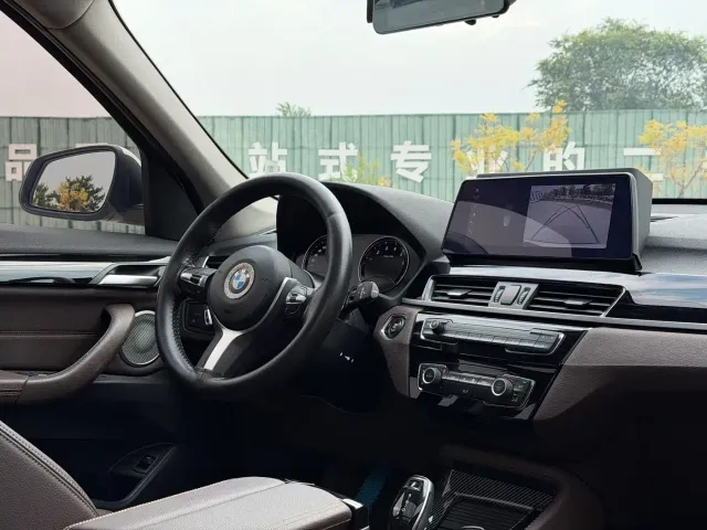 BMW X1 — Фото автомобиля 16