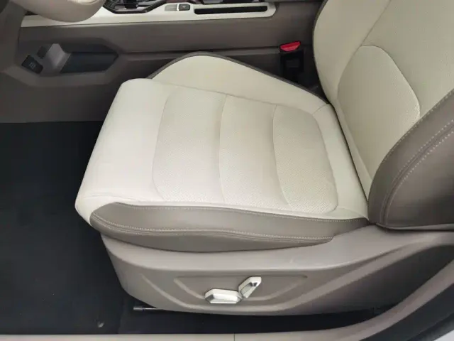 Geely ICON — Фото автомобиля 20