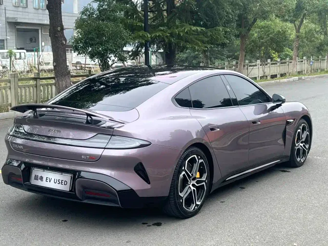 Xiaomi SU7 — Фото автомобиля 4