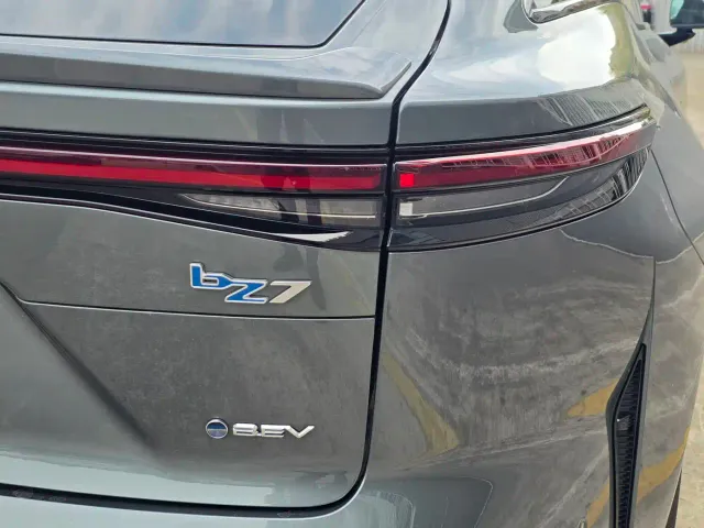 Toyota BoZhi 7 — Фото автомобиля 13