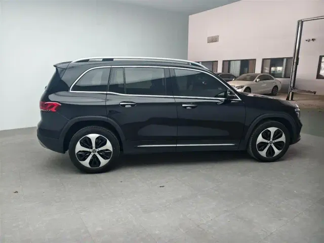 Mercedes-Benz GLB-Class — Фото автомобиля 12