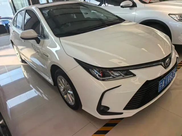 Toyota Corolla — Фото автомобиля 3