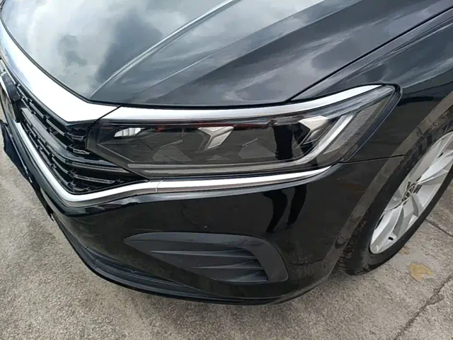 Volkswagen Passat — Фото автомобиля 17