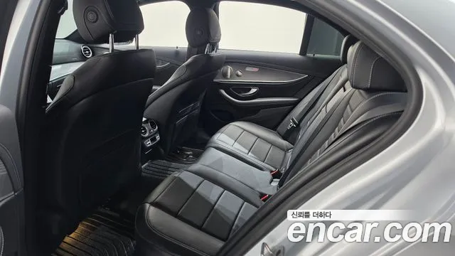 Mercedes-Benz E-Class W213 — Фото автомобиля 17
