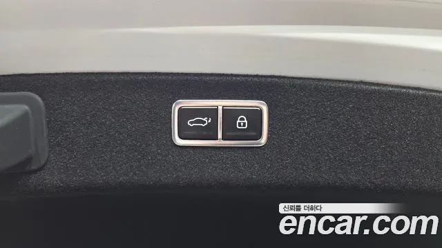 Genesis G80 Бензин 2.5 турбо AWD — Фото автомобиля 26