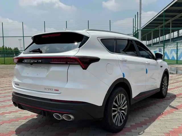 Jetour X70 Plus — Фото автомобиля 4