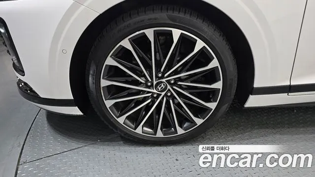 Hyundai Grandeur — Фото автомобиля 5