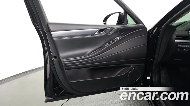 Genesis G80 RG3 — Фото автомобиля 13