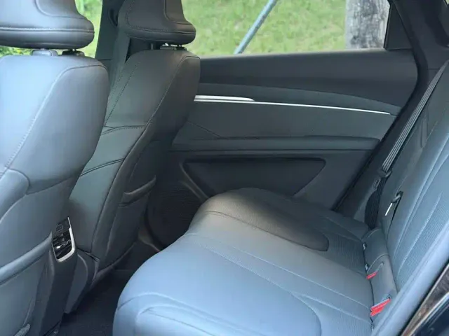 Xpeng MONA M03 — Фото автомобиля 7
