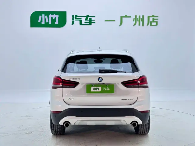 BMW X1 — Фото автомобиля 4