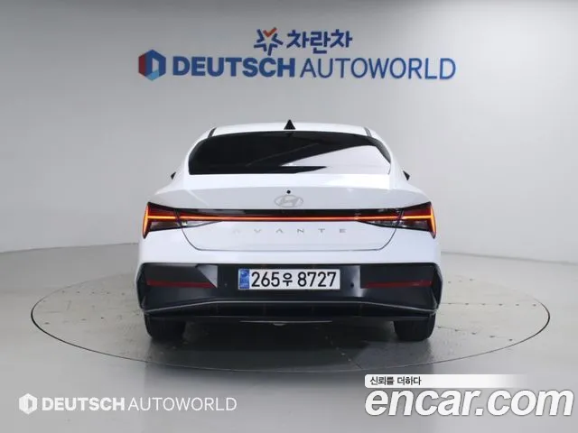 Hyundai Avante CN7 — Фото автомобиля 4