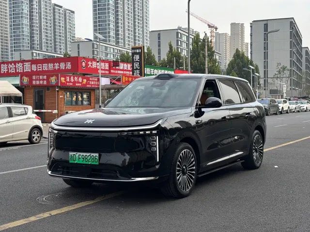 Фотография автомобиля — IM Motors LS8
