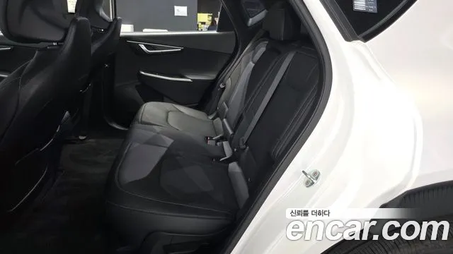 Kia EV6 — Фото автомобиля 16