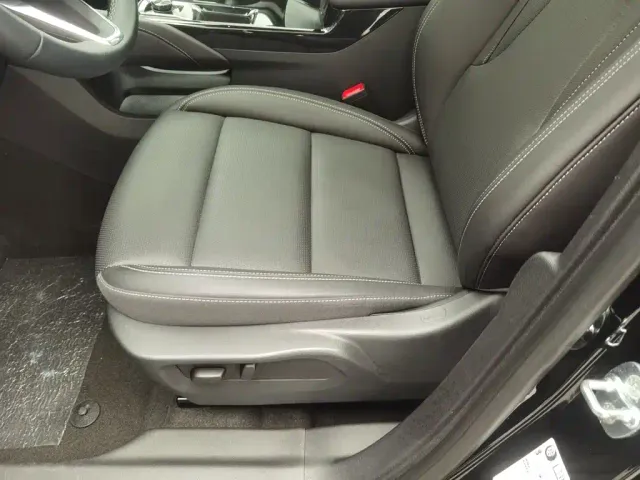 Buick Envision S — Фото автомобиля 20