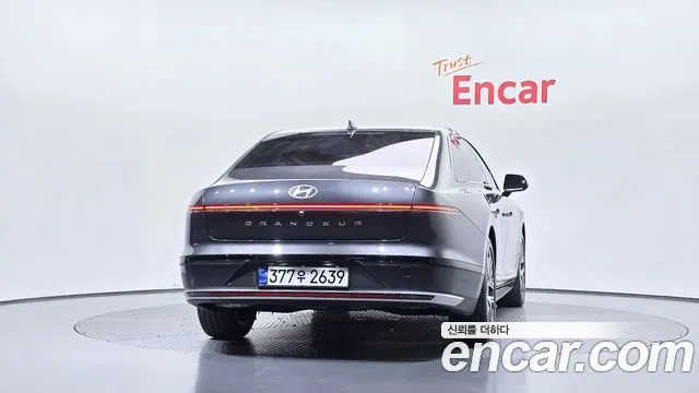 Hyundai Grandeur GN7 — Фото автомобиля 4