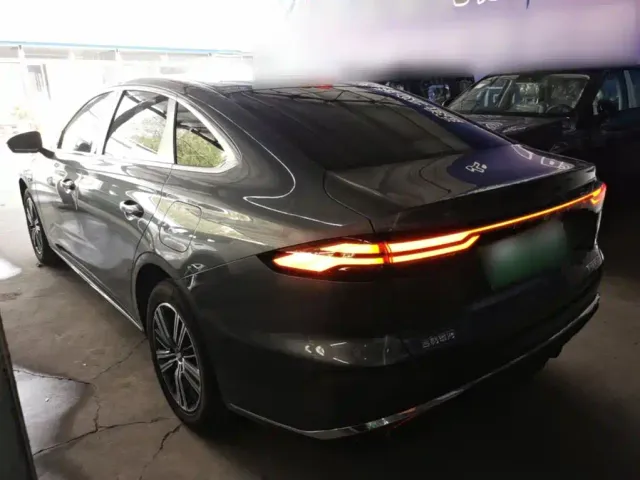 Geely Galaxy Stellar 6 — Фото автомобиля 4
