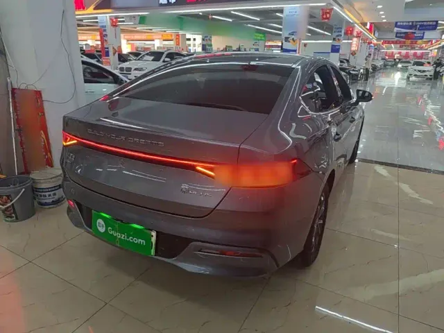 BYD Qin PLUS — Фото автомобиля 6
