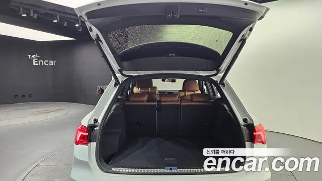 Audi Q3 35 TDI quattro Premium — Фото автомобиля 20