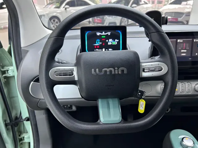 Changan Lumin — Фото автомобиля 14