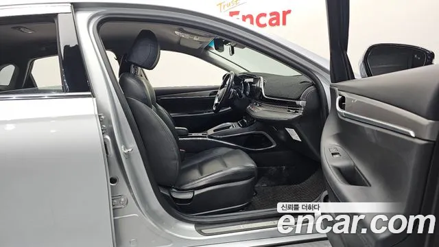 Hyundai Grandeur New — Фото автомобиля 16
