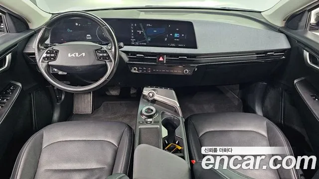 Kia EV6 — Фото автомобиля 10