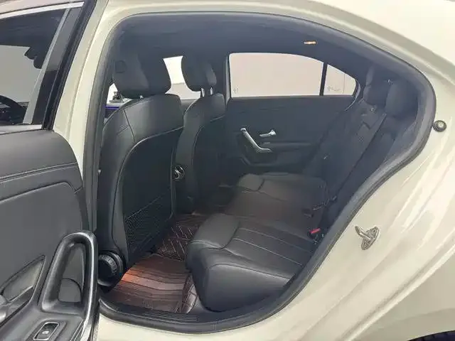 Mercedes-Benz A-Class — Фото автомобиля 18
