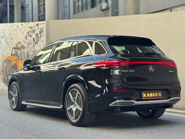 Mercedes-Benz EQS SUV — Фото автомобиля 9