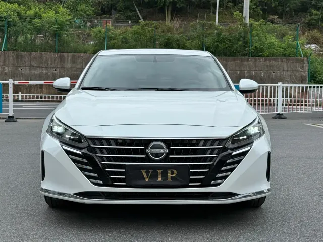 Nissan Teana — Фото автомобиля 2