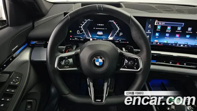 BMW 5 Series G60 — Фото автомобиля 13