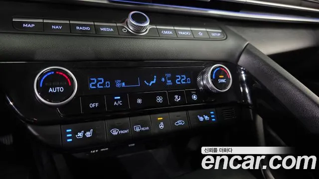 Hyundai Avante CN7 — Фото автомобиля 17