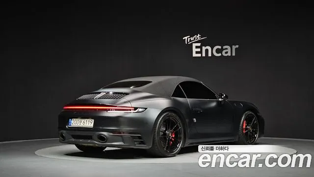 Porsche 911 992 — Фото автомобиля 2