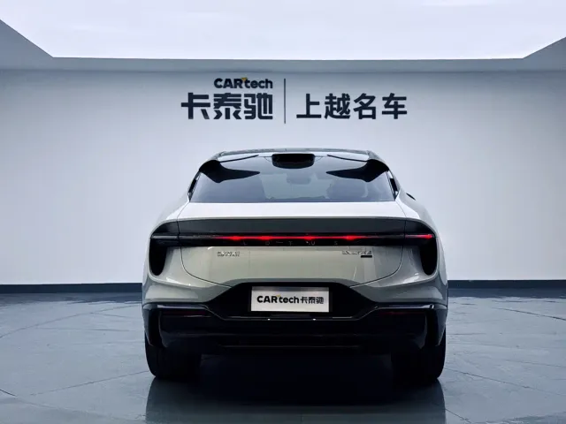 Lotus Eletre — Фото автомобиля 6