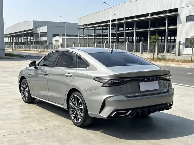 Chery Arrizo 8 — Фото автомобиля 5