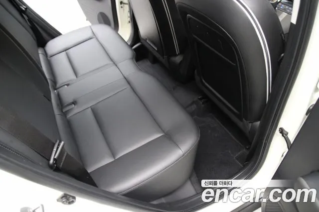 Hyundai Casper Casper Essential — Фото автомобиля 14